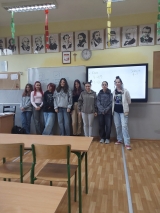 SP2 Istebna - 1 kwietnia Dzień Szalonej Fryzury - kl.7