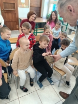 Zajęcia przyrodnicze z panem Andrzejem Pająkiem